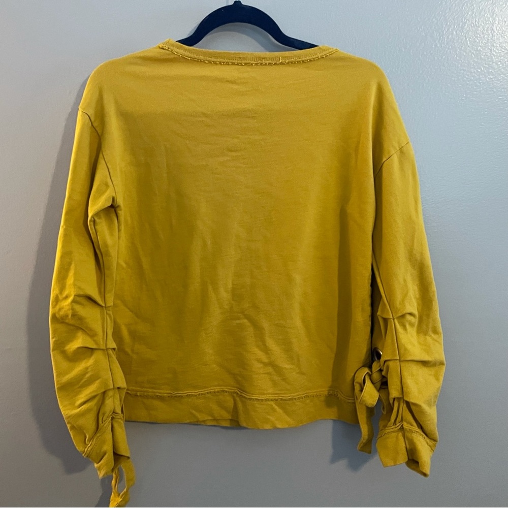 Hem & Thread Sweater - Picture 5 of 5